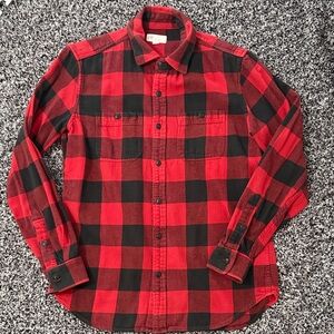 GAP Red and Black Checkered Men's Shirt